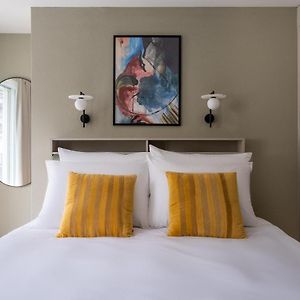 Studio Moyenne Lit King-Size
